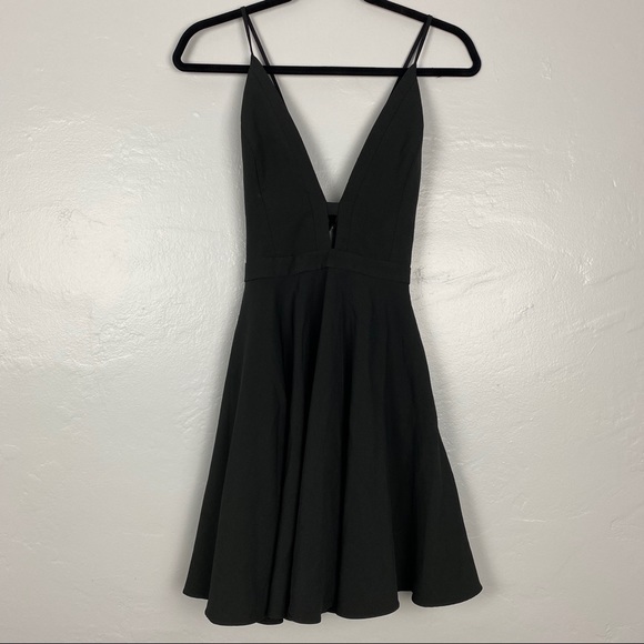 Revolve NBD X the Naven Twins Skater Black Dress M - Picture 2 of 8
